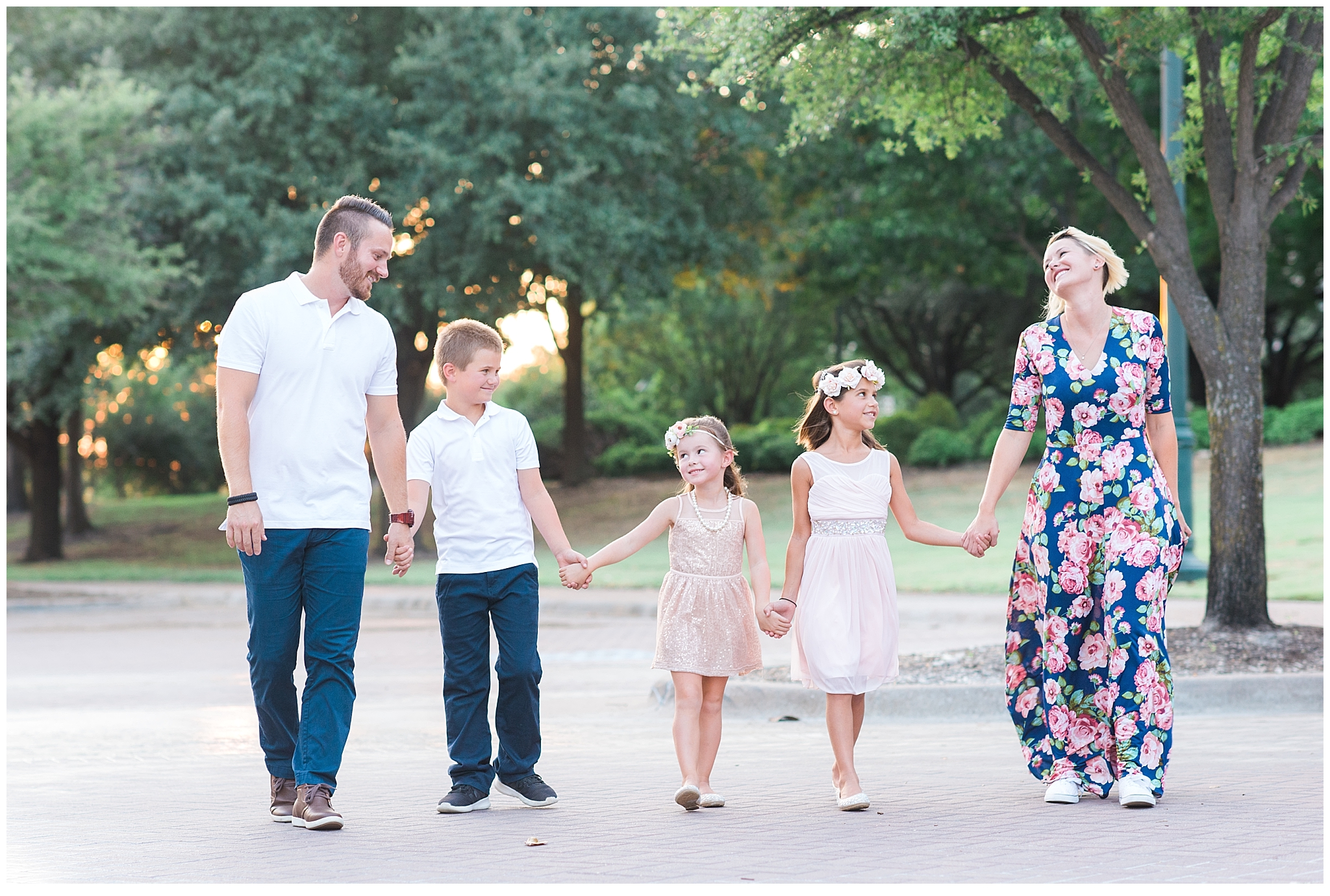 Frisco TX, Mckinney TX, Senior Photographer, Family Photographer, Newborn Photographer